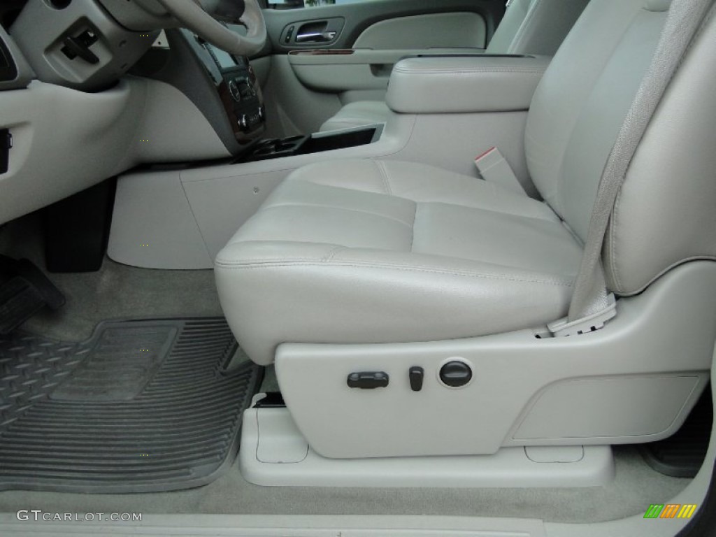 2011 Chevrolet Silverado 2500HD LT Crew Cab Front Seat Photos