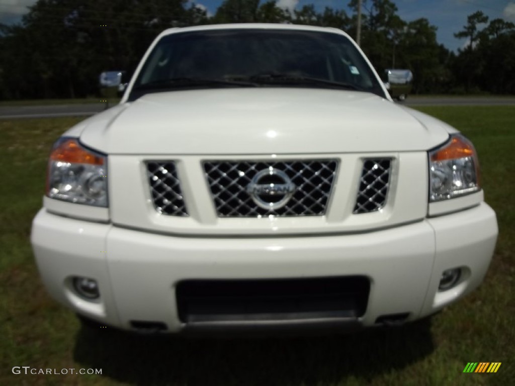 2011 Titan Pro-4X Crew Cab 4x4 - Blizzard White / Almond photo #13