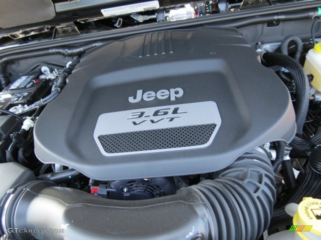 2012 Jeep Wrangler Unlimited Sahara 4x4 3.6 Liter DOHC 24-Valve VVT Pentastar V6 Engine Photo #67836226