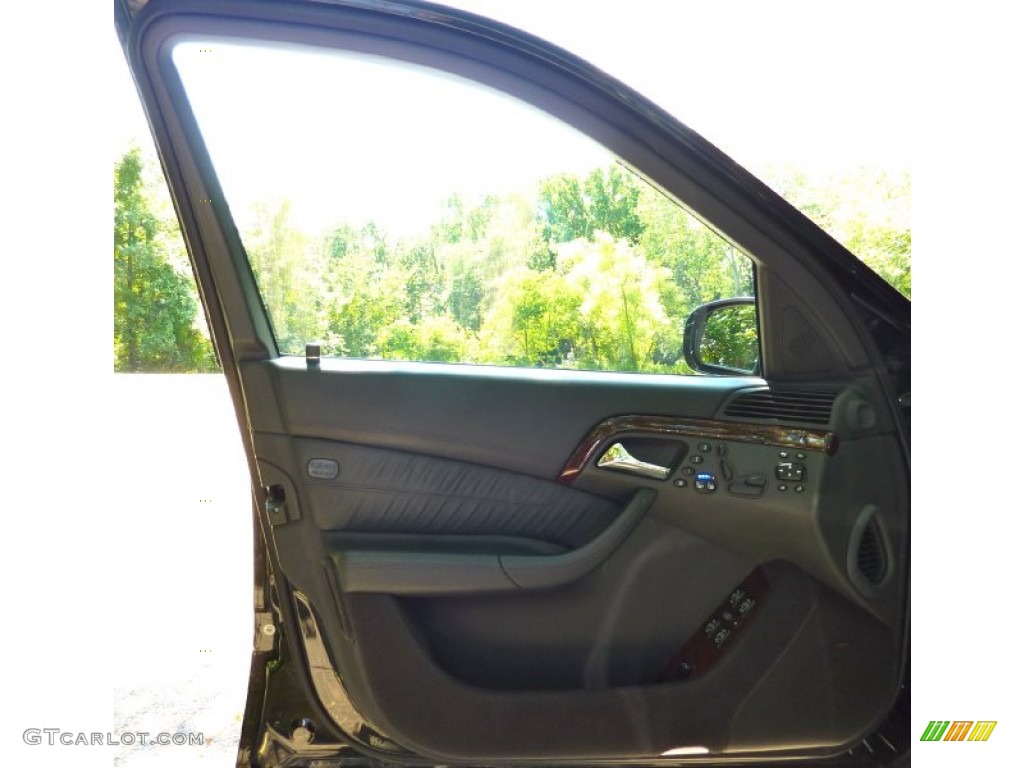 2002 Mercedes-Benz S 600 Sedan Charcoal Door Panel Photo #67836608