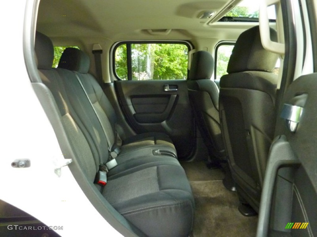 2008 Hummer H3 Standard H3 Model Rear Seat Photo #67836992