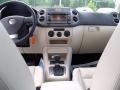 Deep Black Metallic - Tiguan SEL 4Motion Photo No. 11