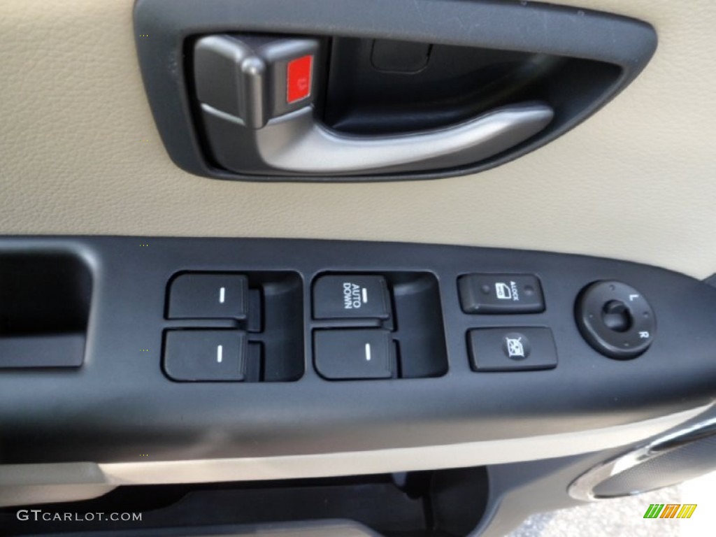 2011 Kia Soul ! Controls Photo #67838743