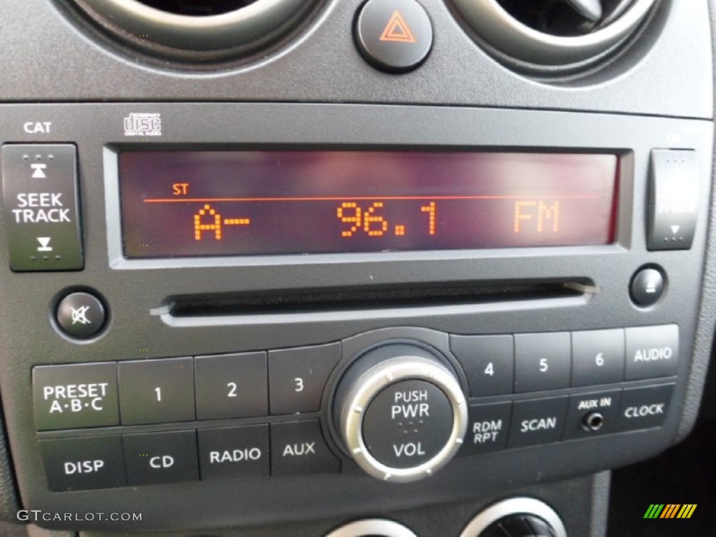 2010 Nissan Rogue AWD Krom Edition Audio System Photo #67839029