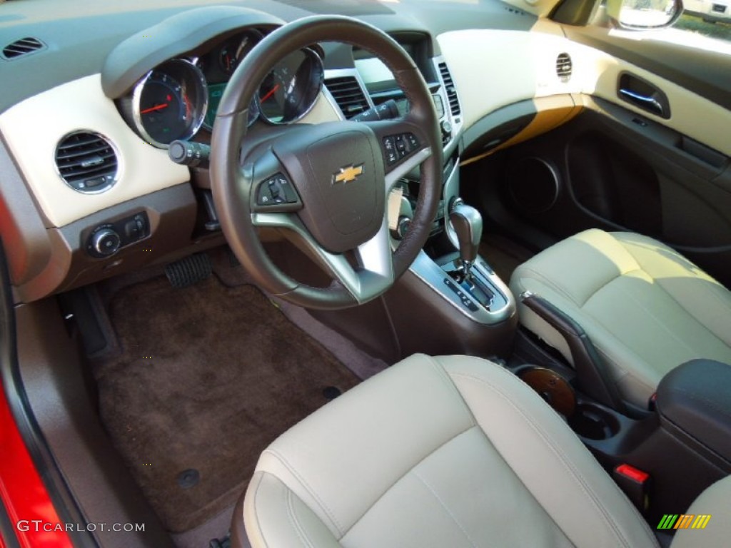 Cocoa/Light Neutral Leather Interior 2011 Chevrolet Cruze LTZ/RS Photo #67839975