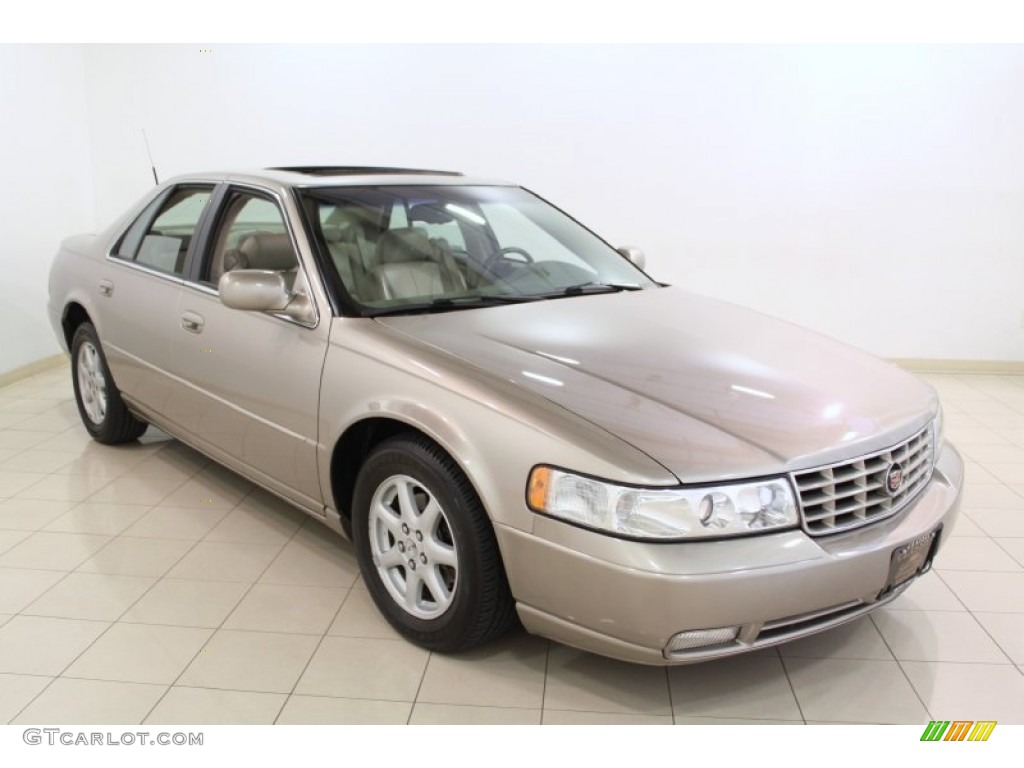 2004 Seville SLS - Cashmere / Shale photo #1