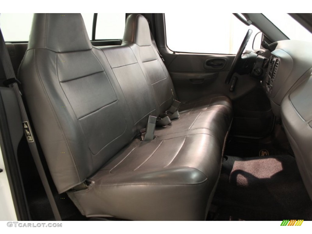 2002 F150 XL Regular Cab - Oxford White / Dark Graphite photo #10