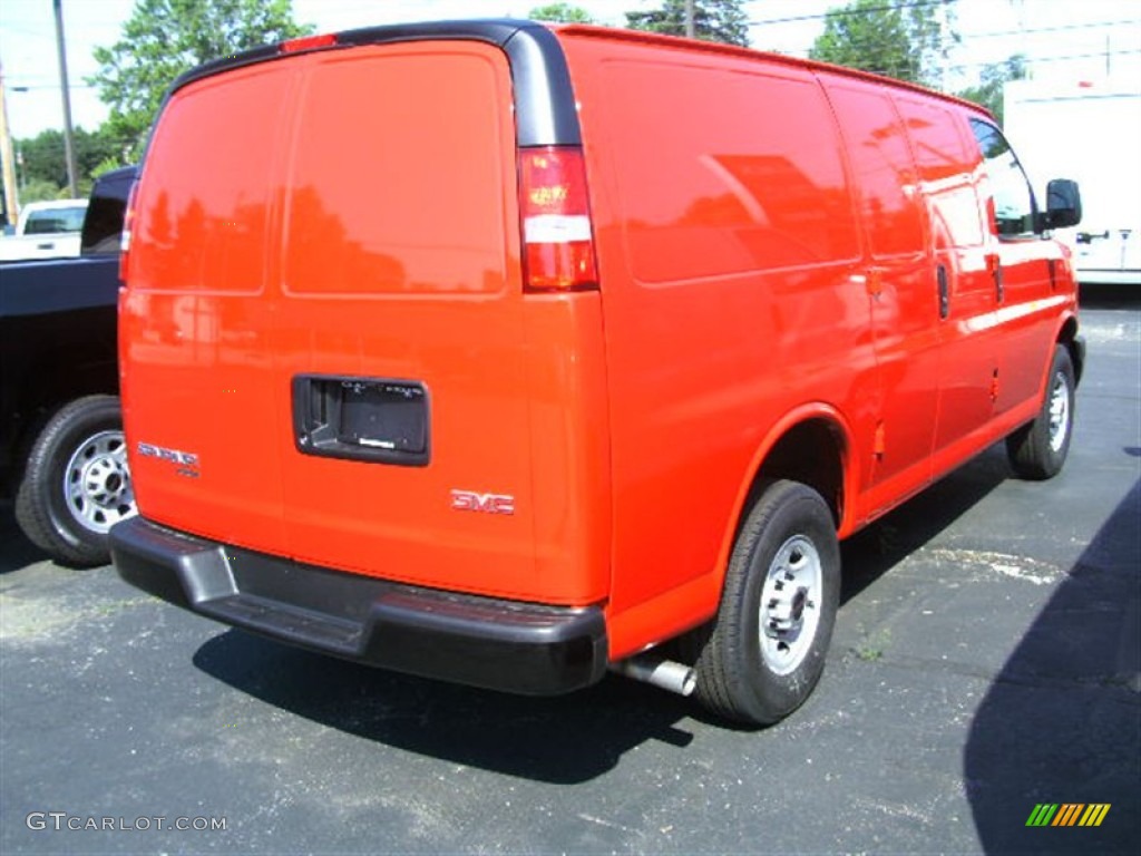 2012 Savana Van 2500 Cargo - Fire Red / Medium Pewter photo #6