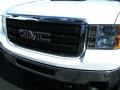 Summit White - Sierra 3500HD Regular Cab 4x4 Photo No. 2