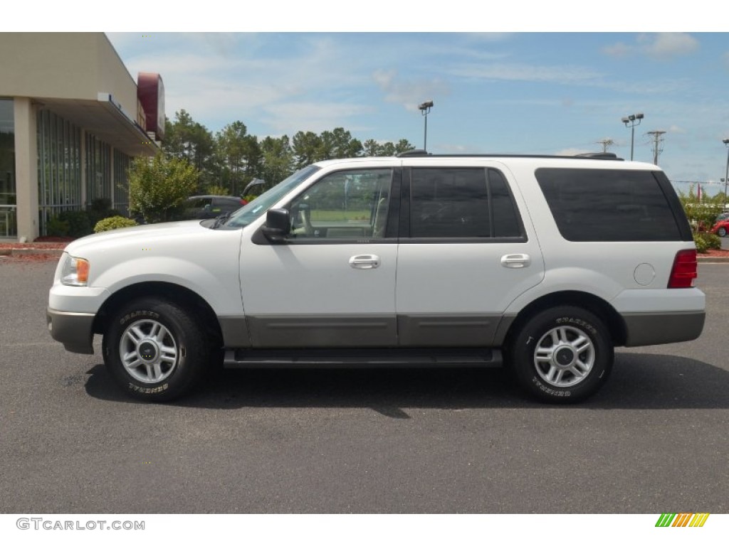 2003 Expedition XLT - Oxford White / Medium Parchment photo #8