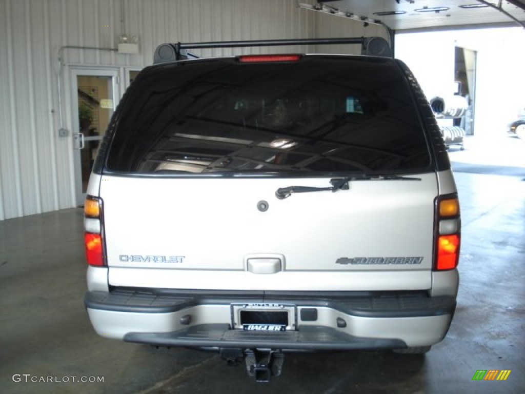 2005 Suburban 1500 Z71 4x4 - Sandstone Metallic / Tan/Neutral photo #5