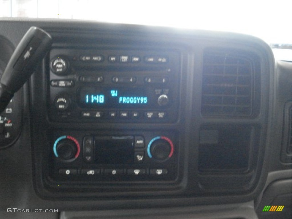 2005 Suburban 1500 Z71 4x4 - Sandstone Metallic / Tan/Neutral photo #11