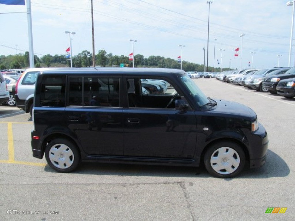 2005 xB  - Blue Onyx Pearl / Dark Charcoal photo #6