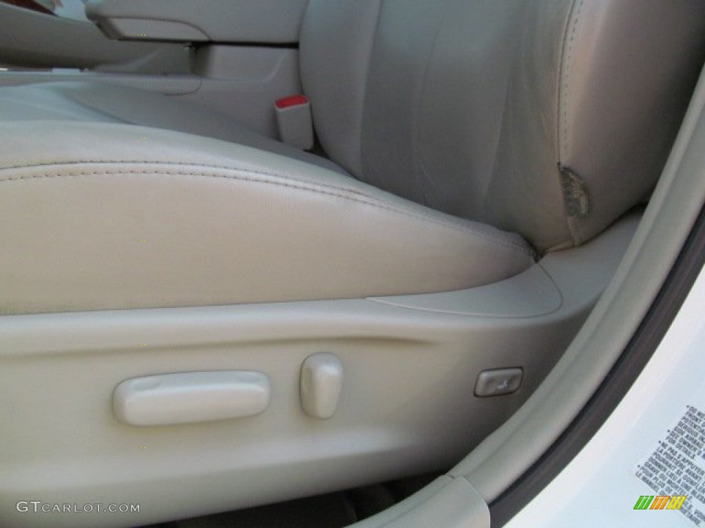 2008 Camry XLE - Super White / Bisque photo #14