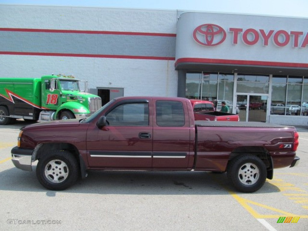 2003 Silverado 1500 Z71 Extended Cab 4x4 - Dark Carmine Red Metallic / Dark Charcoal photo #2