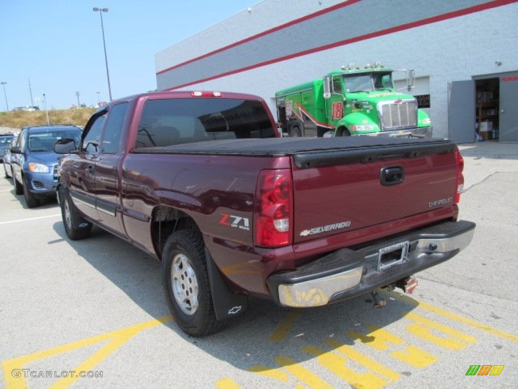 2003 Silverado 1500 Z71 Extended Cab 4x4 - Dark Carmine Red Metallic / Dark Charcoal photo #4