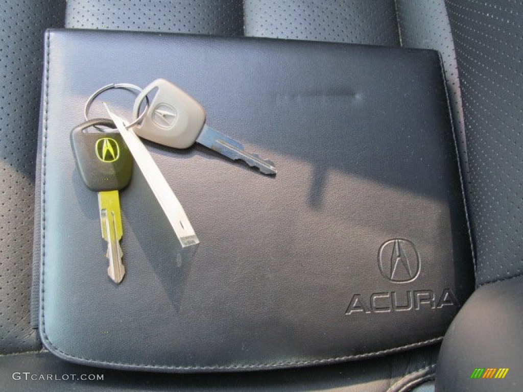2005 Acura RSX Sports Coupe Keys Photos