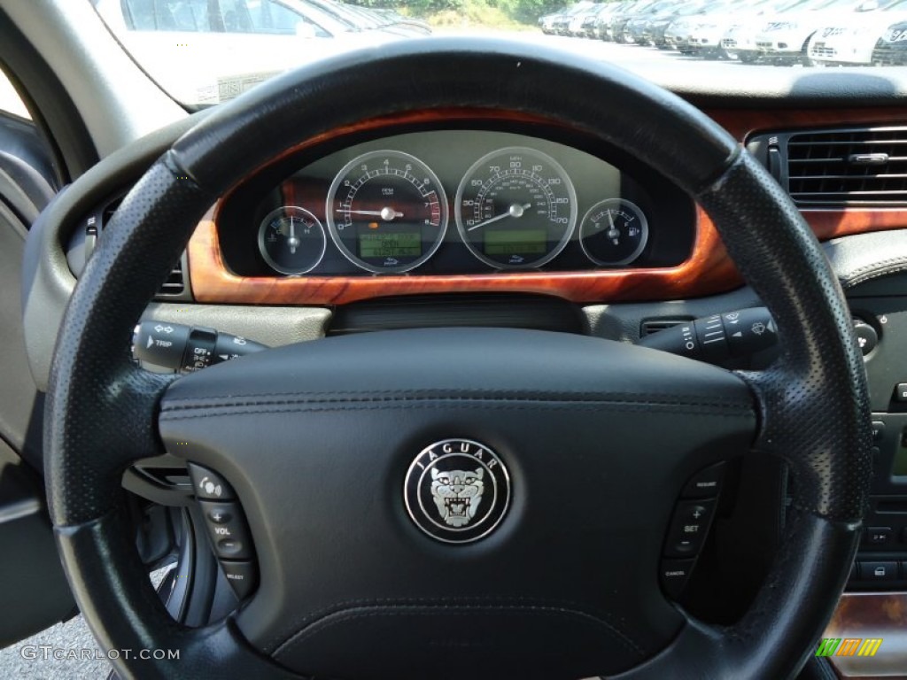 2008 Jaguar S-Type 3.0 Steering Wheel Photos