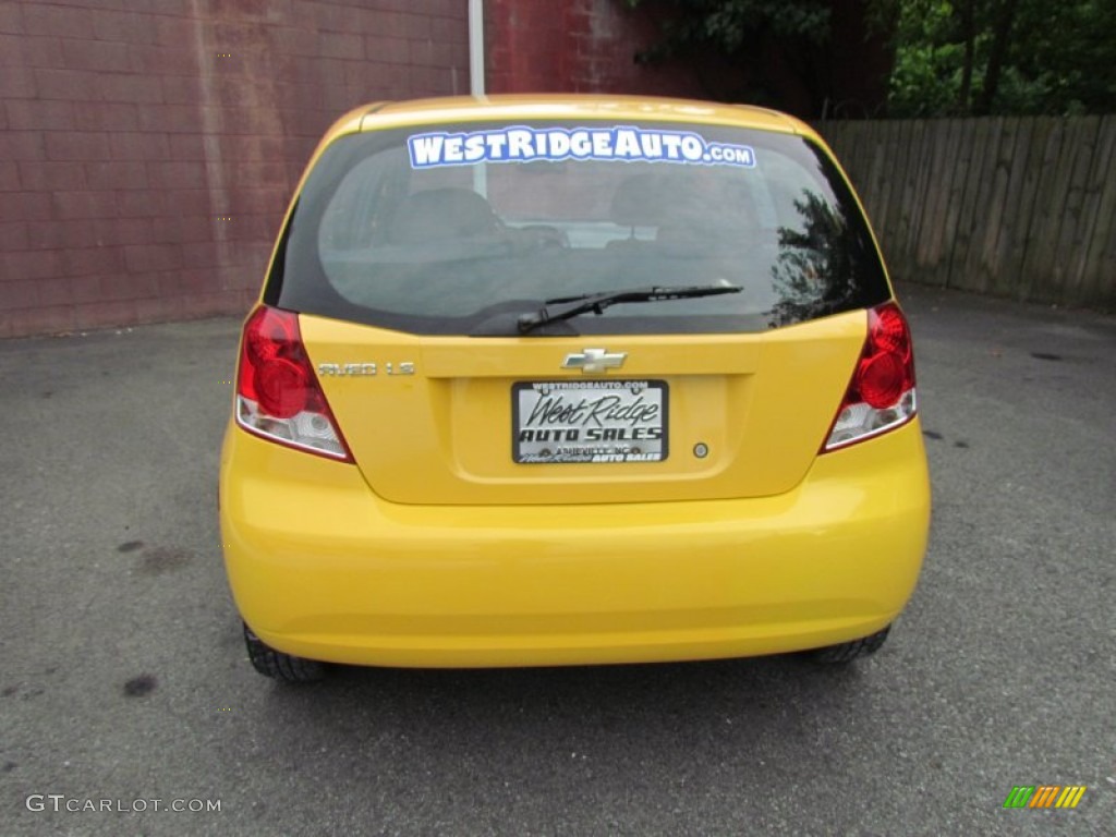 2005 Aveo LS Hatchback - Summer Yellow / Gray photo #6