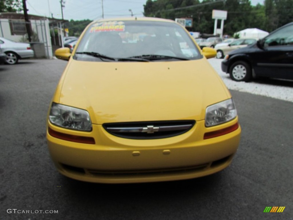 2005 Aveo LS Hatchback - Summer Yellow / Gray photo #12