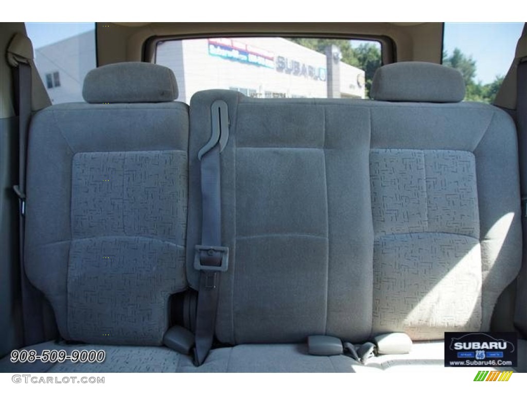 2002 VUE V6 AWD - Black Silver / Gray photo #24