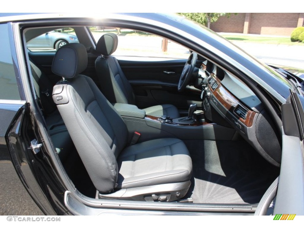 2010 3 Series 328i xDrive Coupe - Jet Black / Black photo #25
