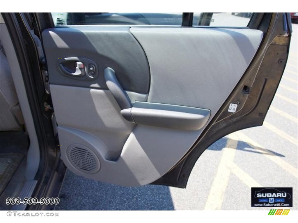 2002 VUE V6 AWD - Black Silver / Gray photo #48