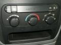 2005 Magnesium Pearl Dodge Grand Caravan SE  photo #16