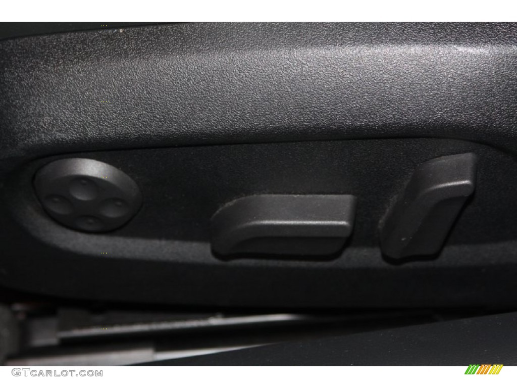 2012 Audi R8 Spyder 5.2 FSI quattro Controls Photo #67871395