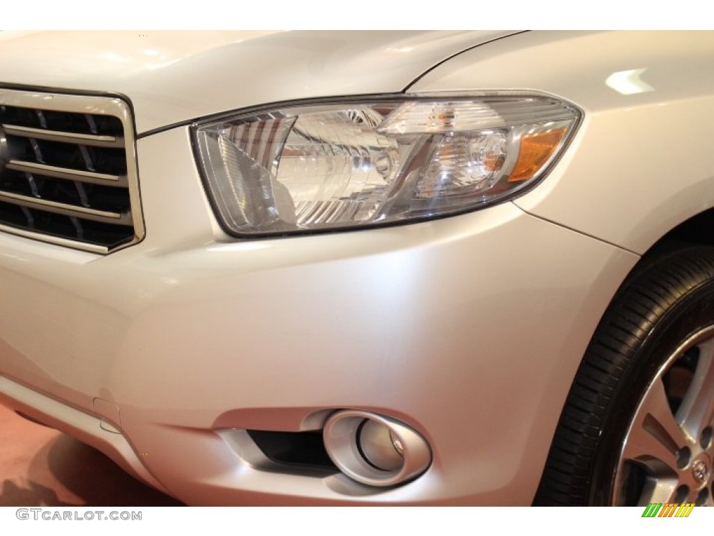 2010 Highlander Sport 4WD - Classic Silver Metallic / Black photo #23