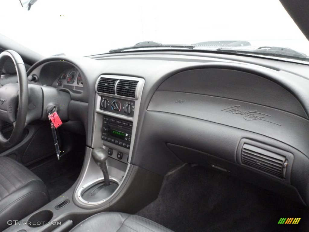 2003 Ford Mustang Mach 1 Coupe Dark Charcoal Dashboard Photo #67876159