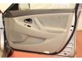 Desert Sand Metallic - Camry LE Photo No. 20