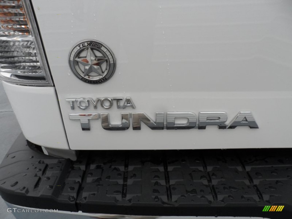 2012 Tundra Texas Edition CrewMax - Super White / Graphite photo #15