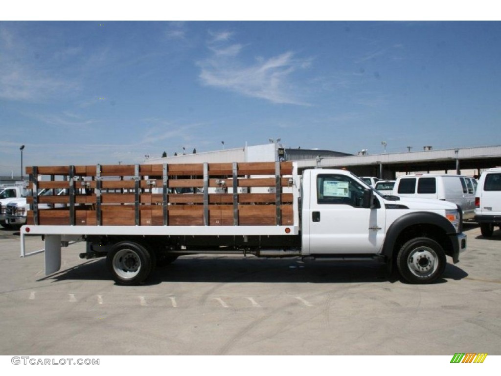 Oxford White 2012 Ford F550 Super Duty XL Regular Cab Stake Truck Exterior Photo #67879873