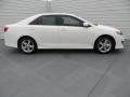 Super White - Camry SE Photo No. 2