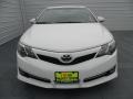 Super White - Camry SE Photo No. 7