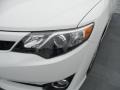 Super White - Camry SE Photo No. 8