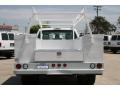 Oxford White - F350 Super Duty XL Regular Cab Utility Truck Photo No. 4