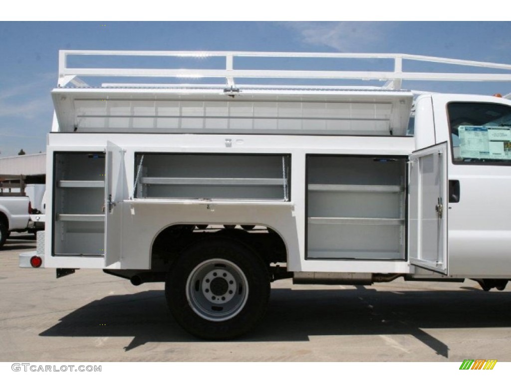 2012 F350 Super Duty XL Regular Cab Utility Truck - Oxford White / Steel photo #11