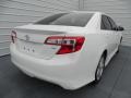 Super White - Camry SE Photo No. 3