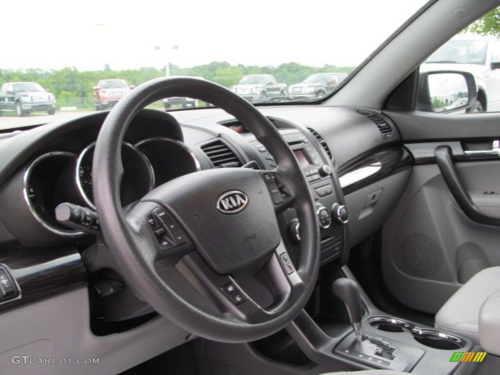 2011 Sorento LX AWD - Ebony Black / Gray photo #10