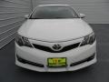 Super White - Camry SE Photo No. 7