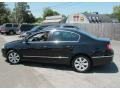 Deep Black - Passat 2.0T Sedan Photo No. 10
