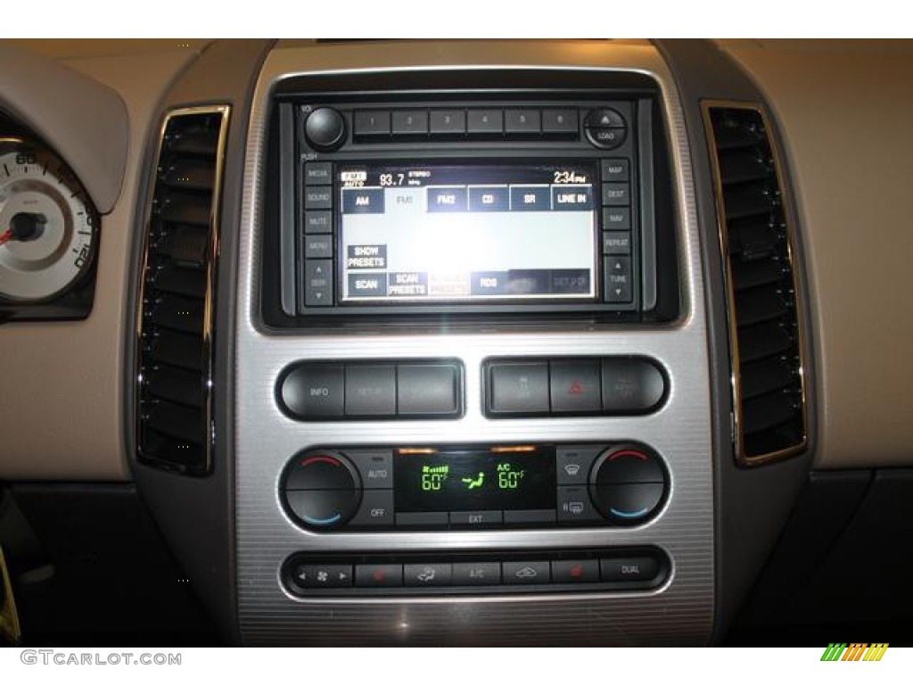 2007 Ford Edge SEL Plus AWD Controls Photo #67886479
