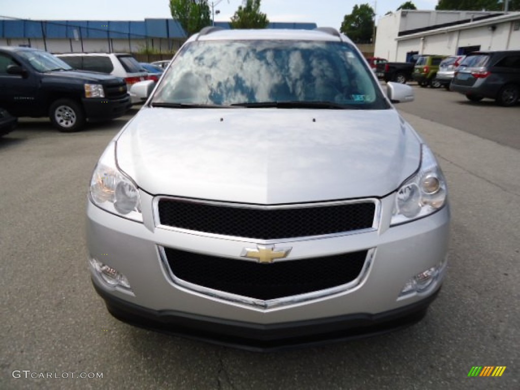 2010 Traverse LT AWD - Silver Ice Metallic / Ebony photo #7