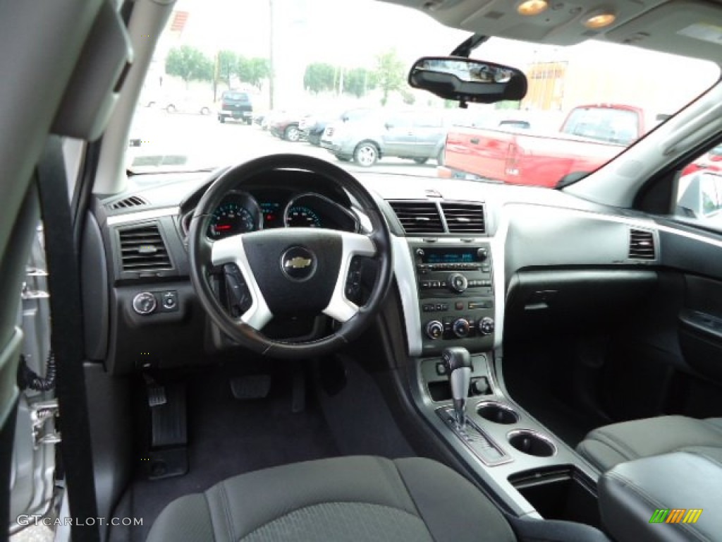 2010 Traverse LT AWD - Silver Ice Metallic / Ebony photo #12