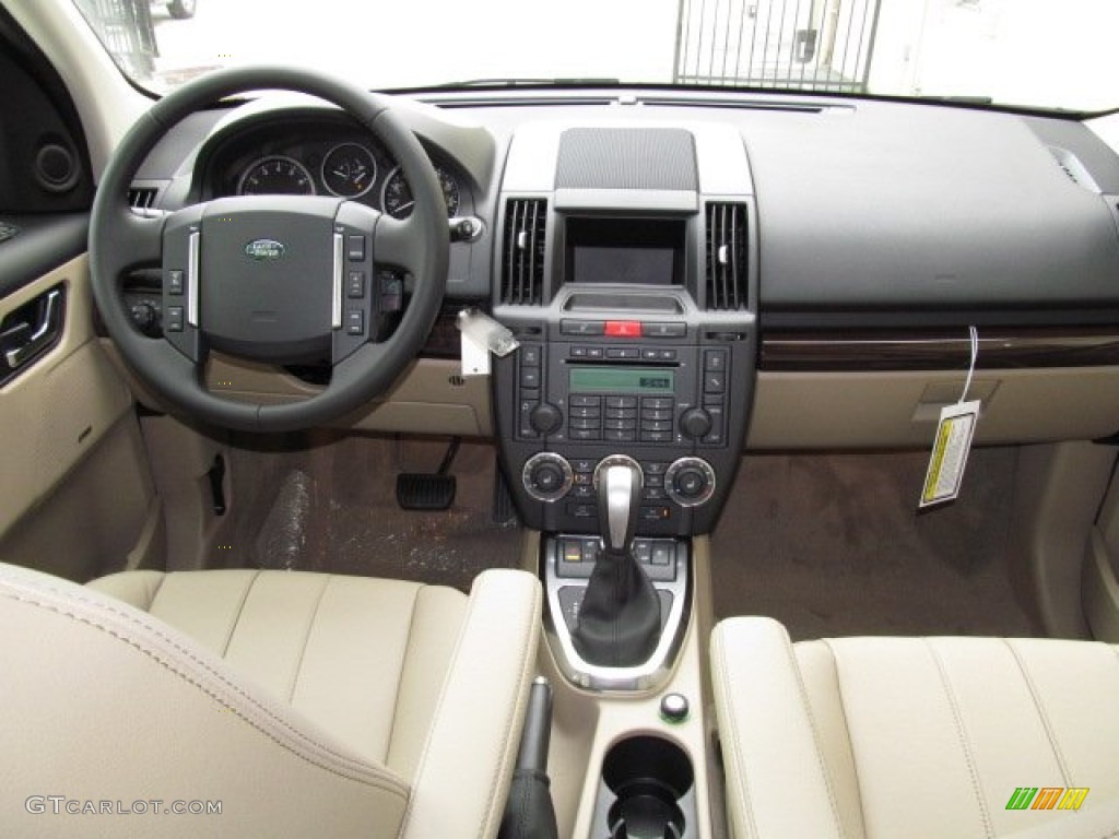 2012 Land Rover LR2 HSE Almond Dashboard Photo #67895208