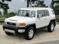 Iceberg White - FJ Cruiser 4WD Photo No. 10