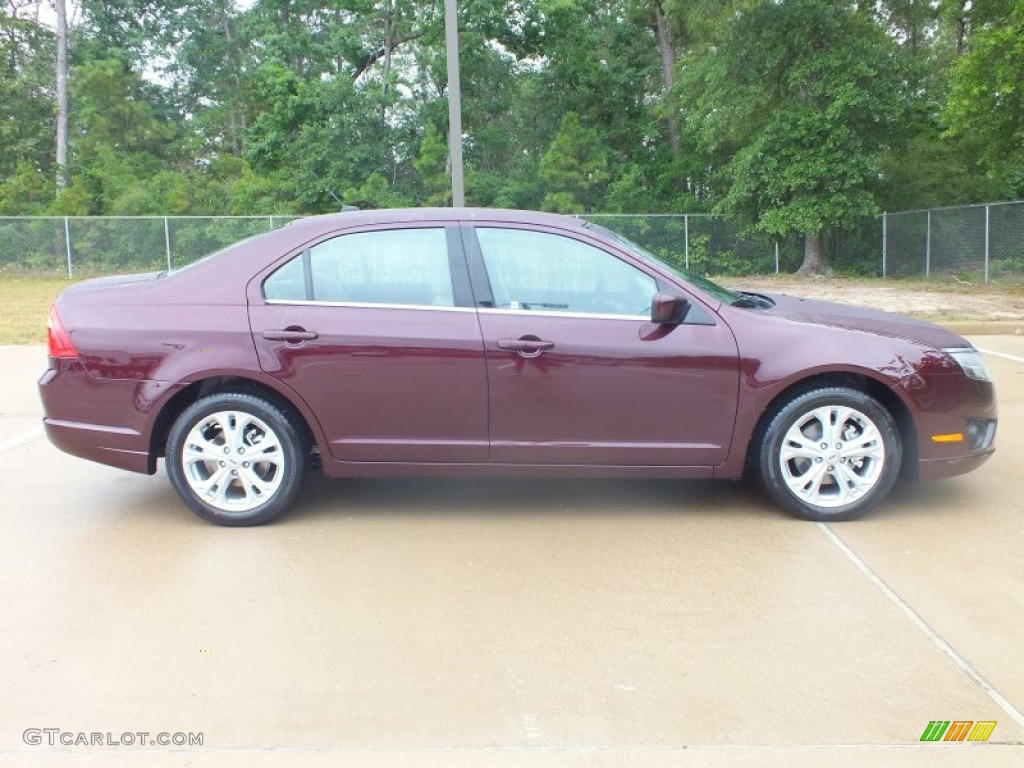 2012 Fusion SE - Bordeaux Reserve Metallic / Camel photo #2