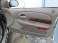 Light Almond Pearl - 300 M Sedan Photo No. 15